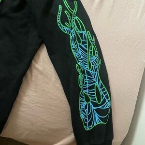 Worn twice Fresh to the touch no stains sp5der x juice wrld hoodie